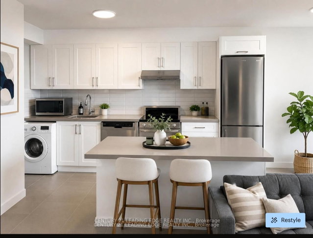 10E - 20 Prince Arthur Avenue