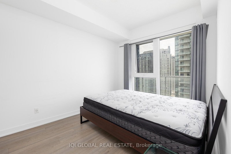 1809 - 5180 Yonge Street