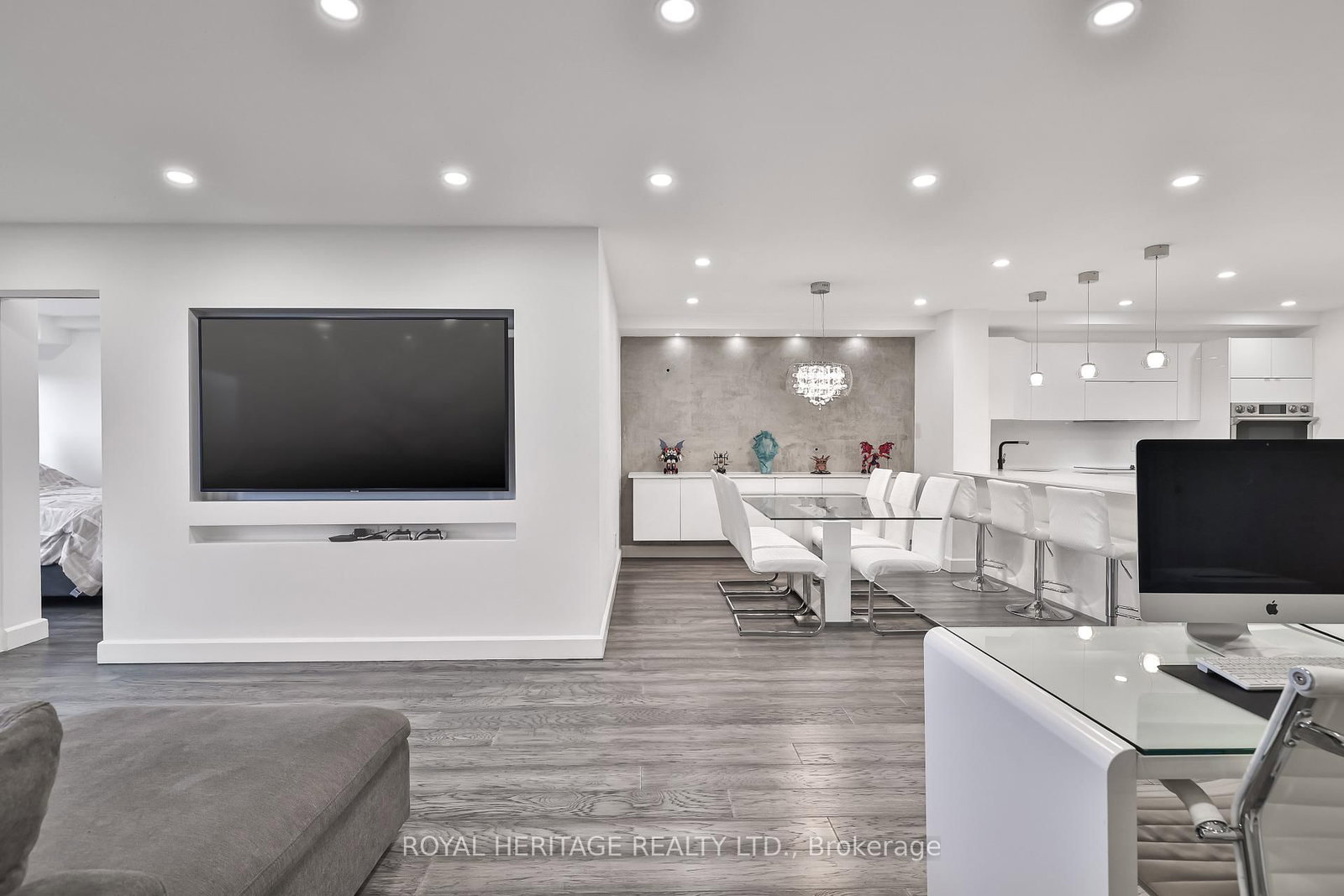 10 Torresdale Avenue • #801 • Toronto, ON photo 16