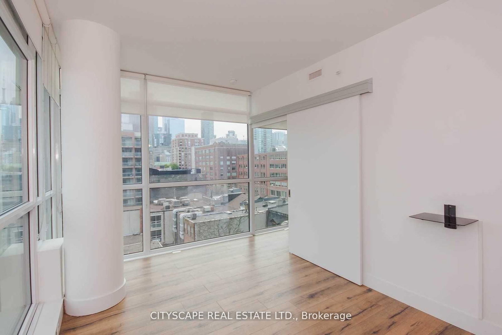 39 Sherbourne Street • #703 • Toronto, ON photo 9