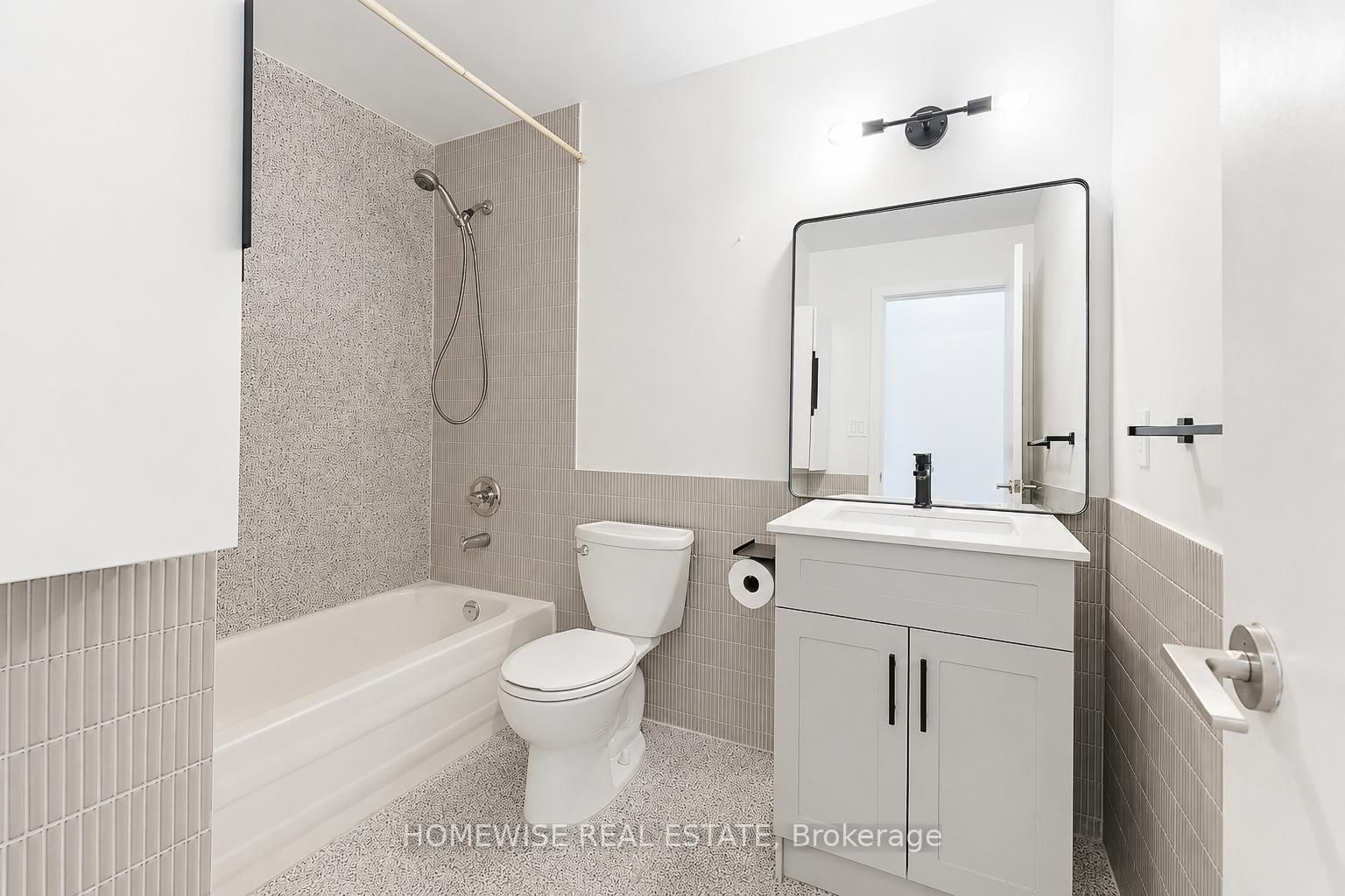 476 E King Street • Toronto, ON photo 15