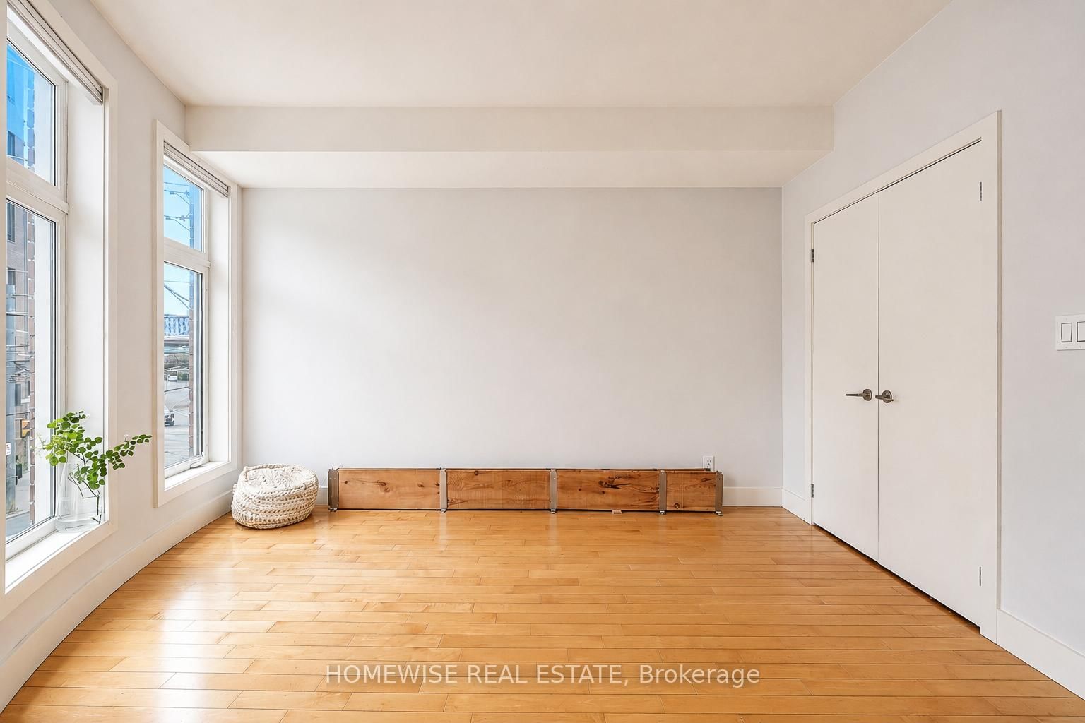476 E King Street • Toronto, ON photo 27