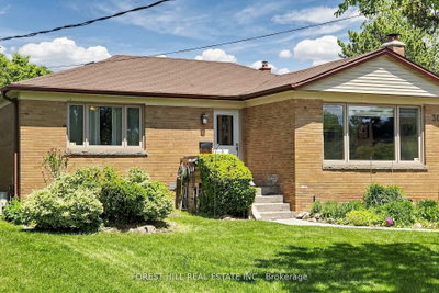 Unit #bsmt — 308 Hendon Avenue — photo 2