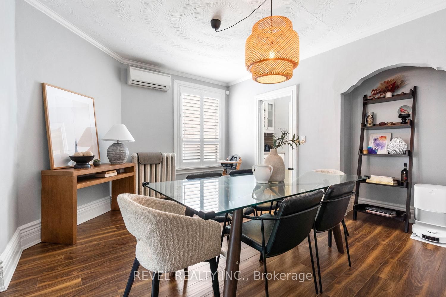 29 Shannon Street • Toronto, ON photo 6