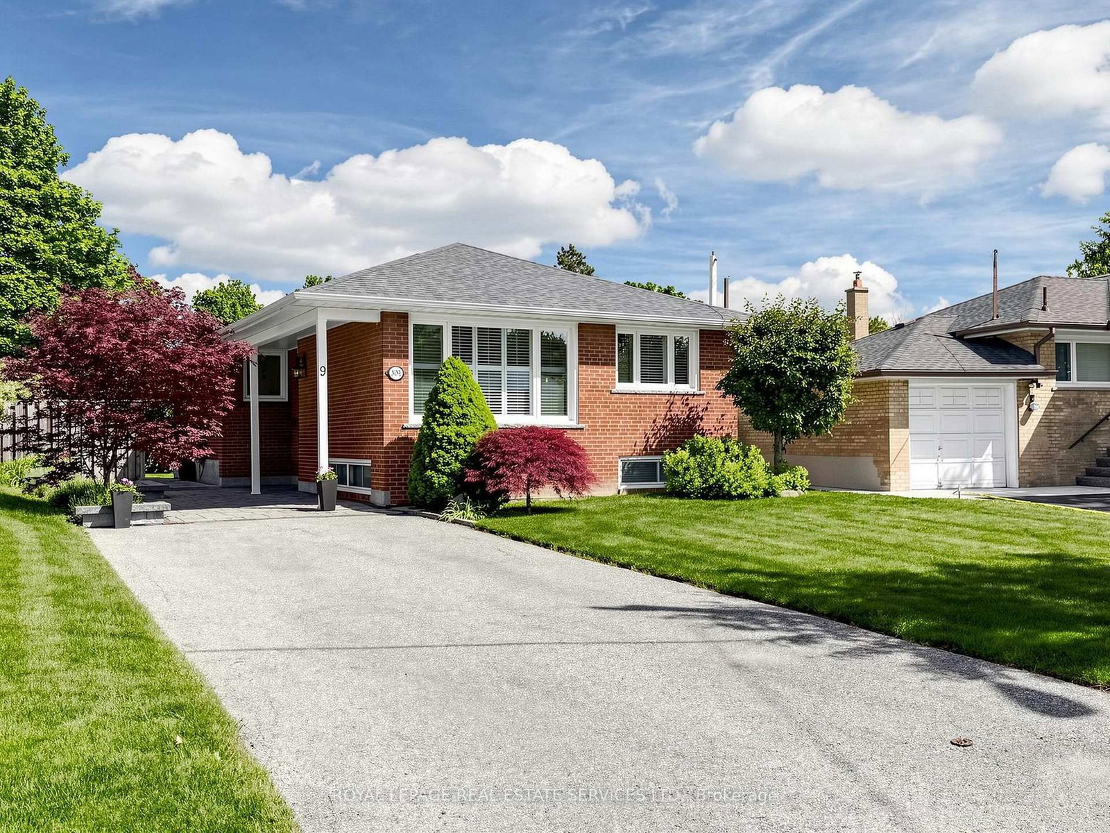 9 Coral Cove Crescent, Toronto, ON, photo 2