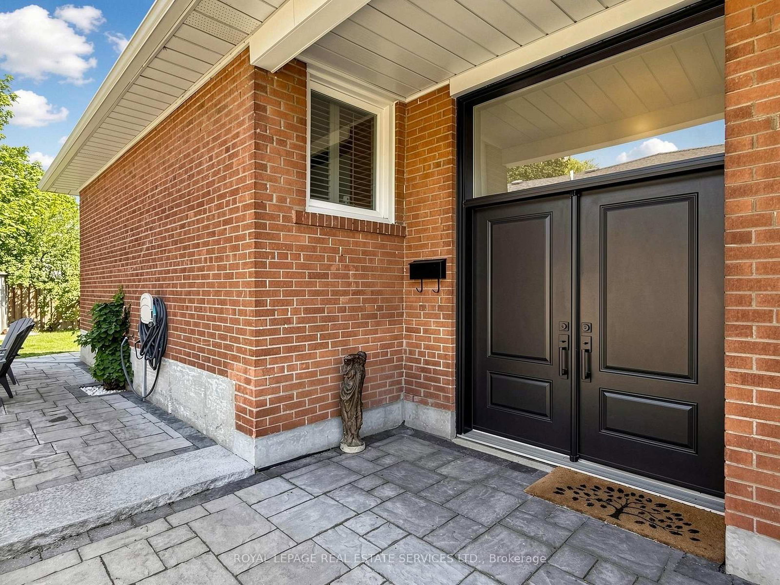 9 Coral Cove Crescent, Toronto, ON, photo 5