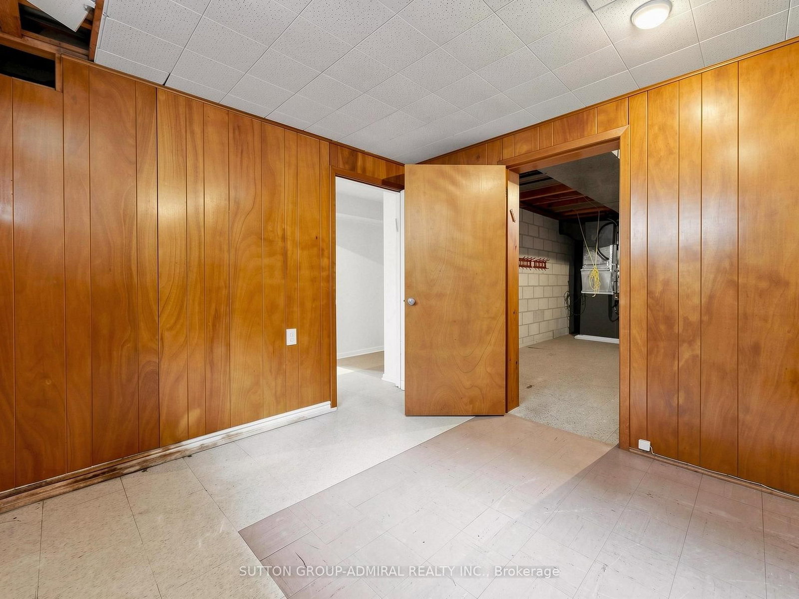 145 York Downs Drive • Toronto, ON photo 38