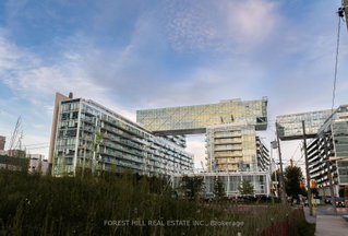 313 - 39 Queens Quay E