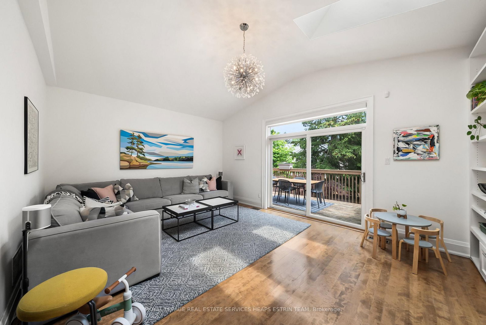 Listing Image 16