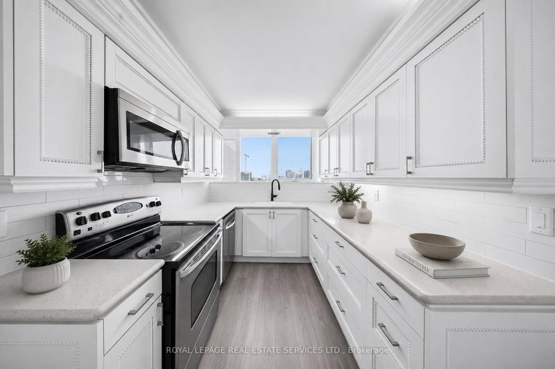 14C - 256 Jarvis Street
