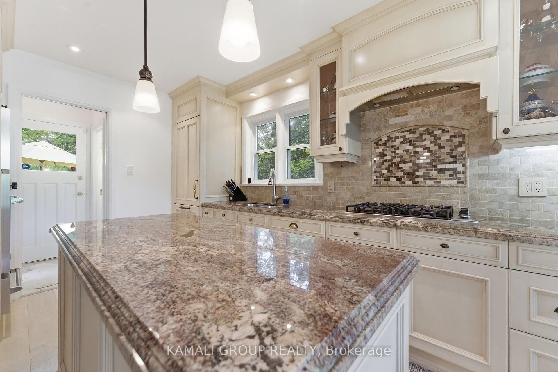 30 Blue Ridge Road