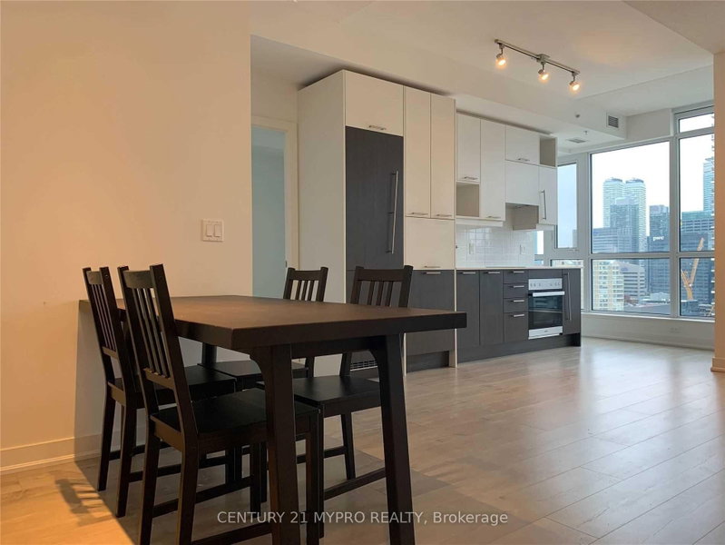 30 Nelson Toronto,ON M5V 0H5 — Photo 13