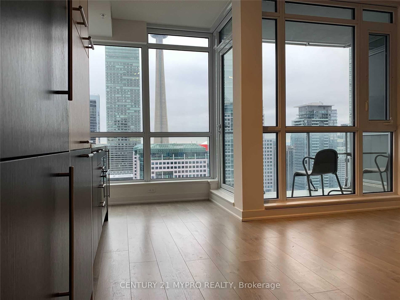 30 Nelson Street • #2306 • Toronto, ON photo 9