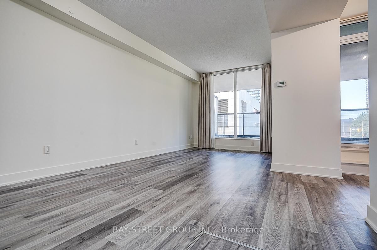 88 Sheppard Avenue E • #308 • Toronto, ON photo 11