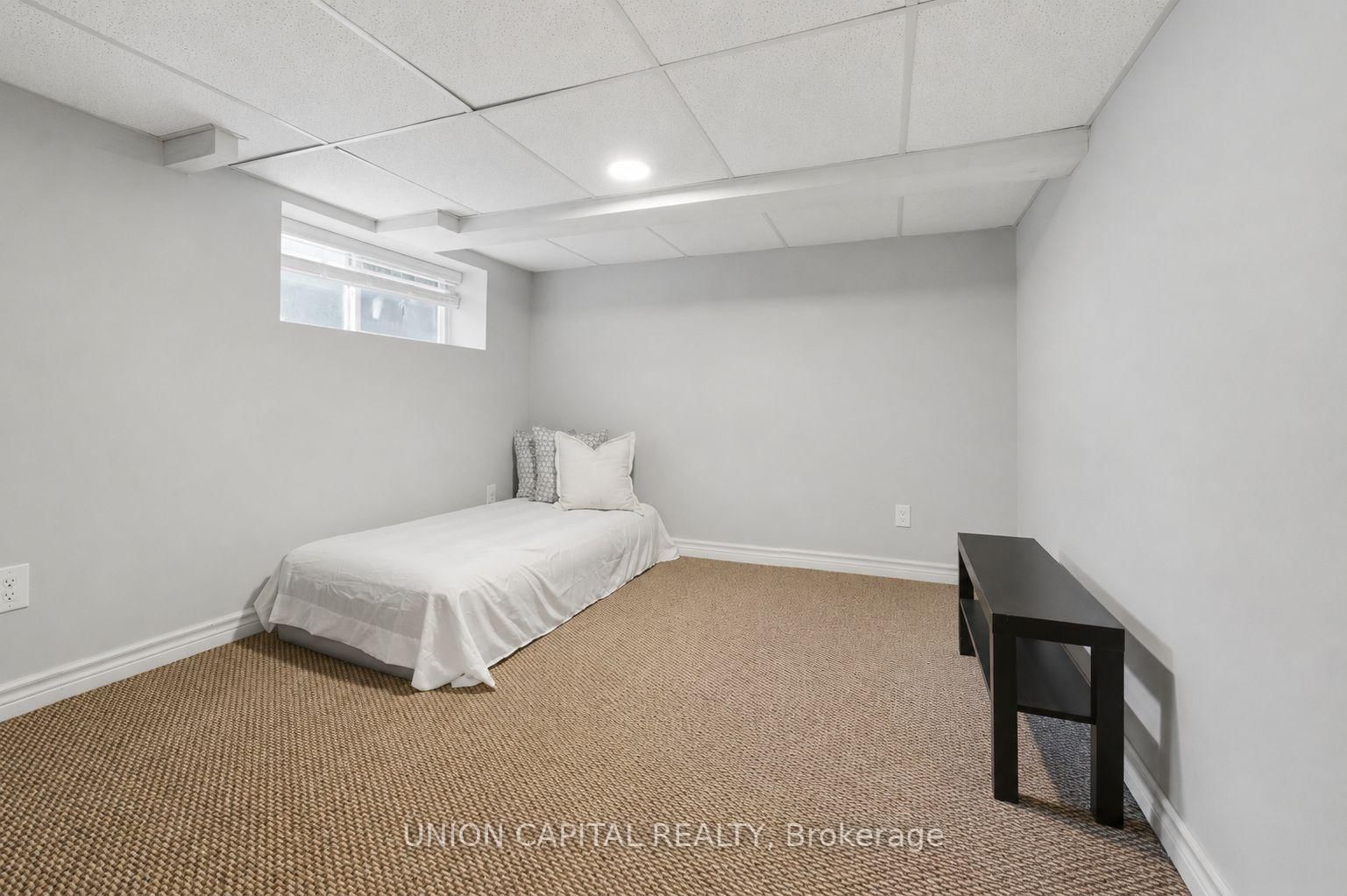 73 Florence Avenue • Toronto, ON photo 34