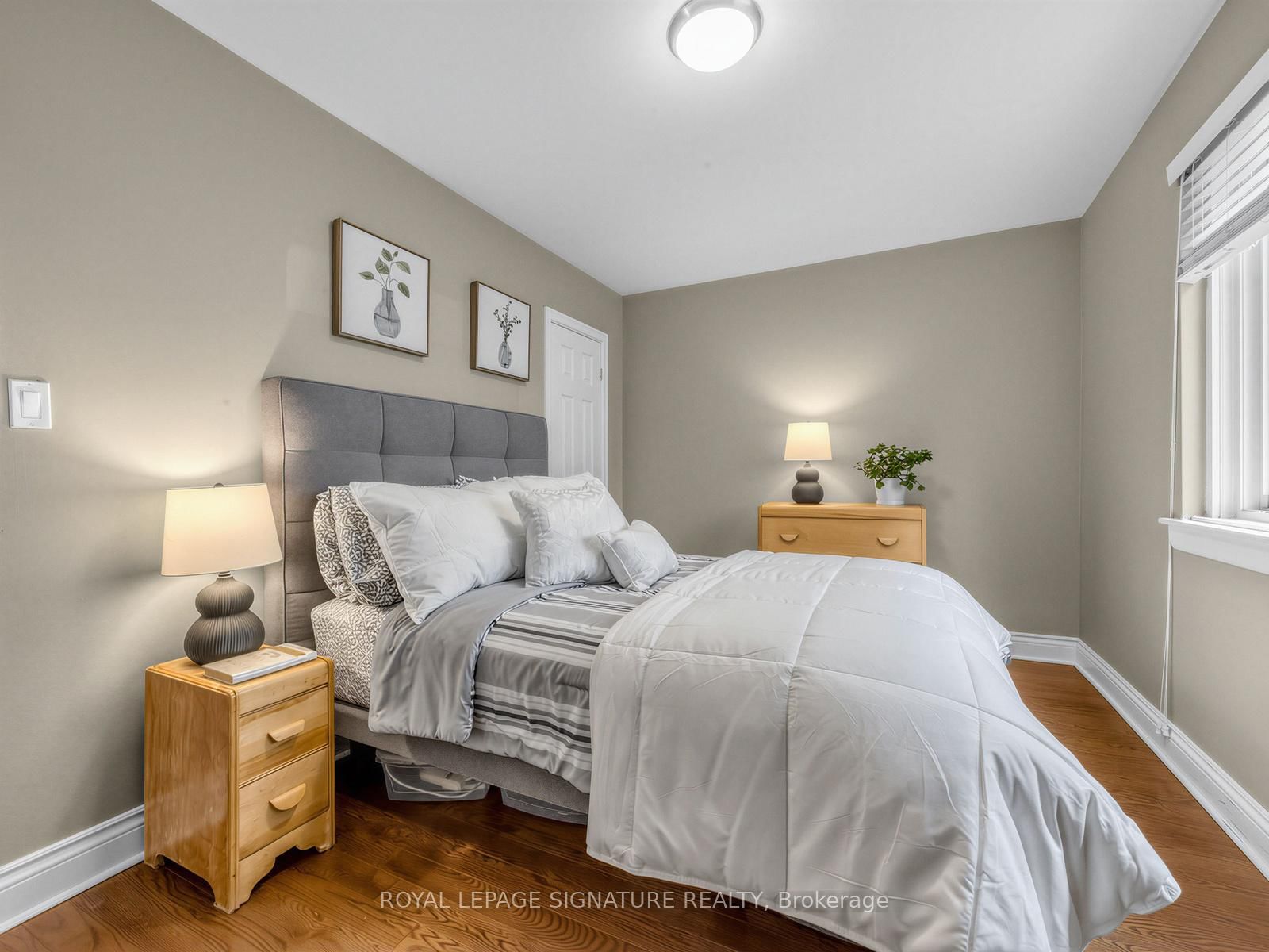 83 Berkinshaw Crescent • Toronto, ON photo 12