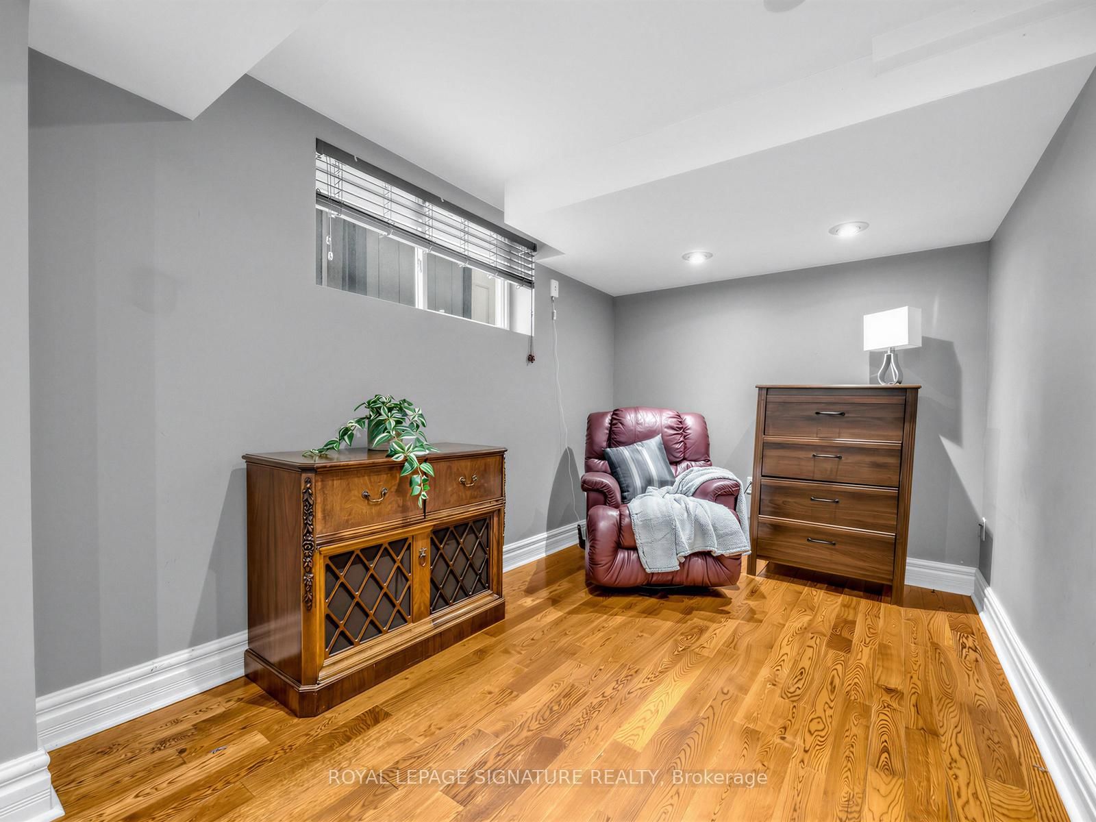 83 Berkinshaw Crescent • Toronto, ON photo 21
