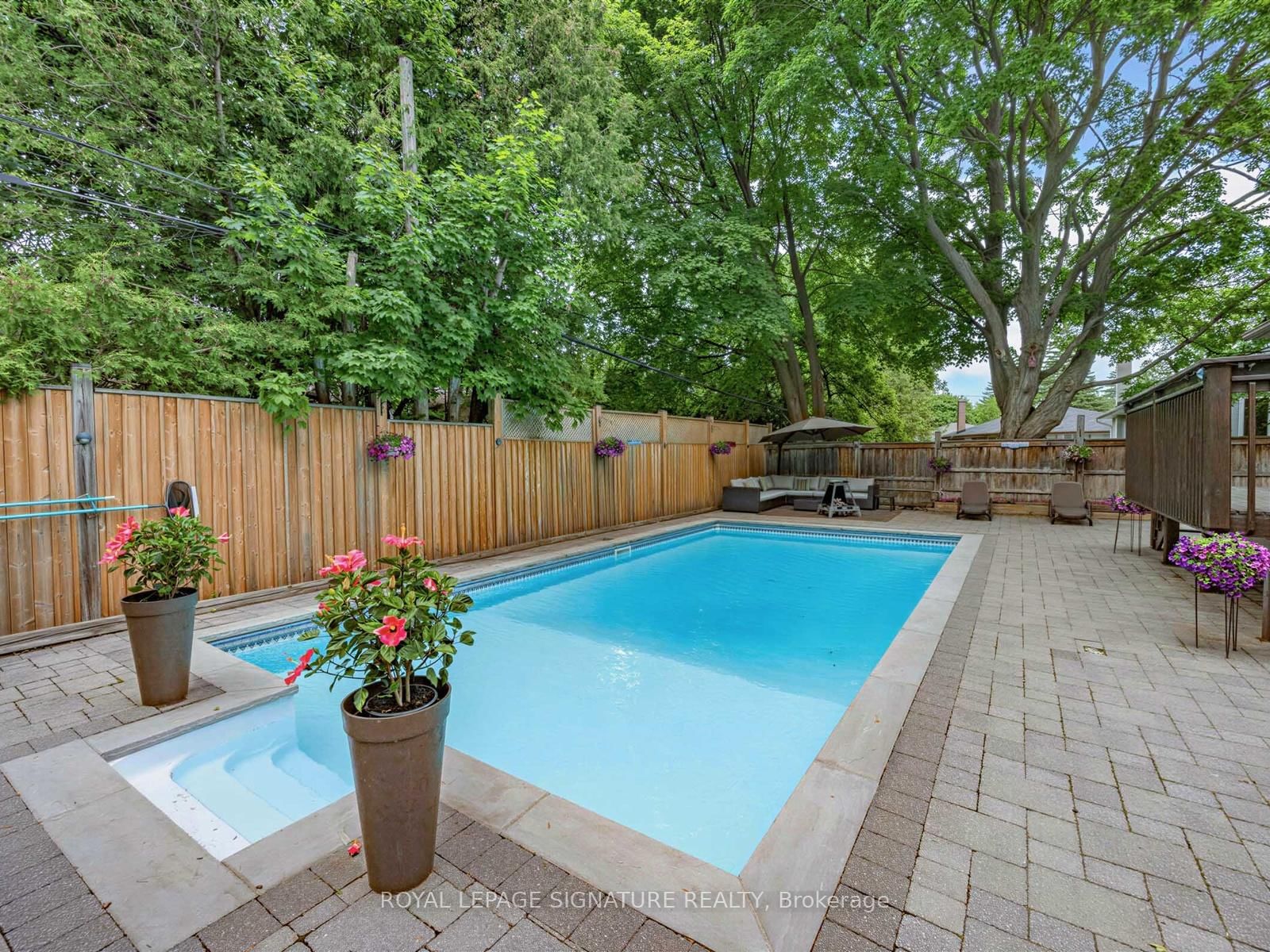 83 Berkinshaw Crescent • Toronto, ON photo 28