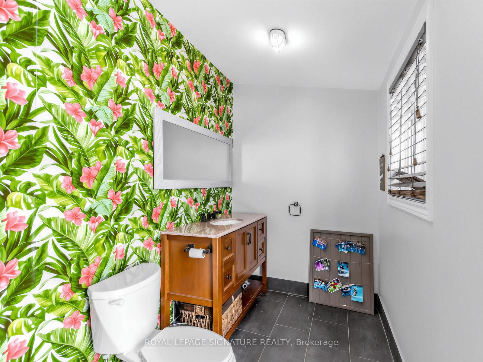 83 Berkinshaw Crescent • Toronto, ON photo 30