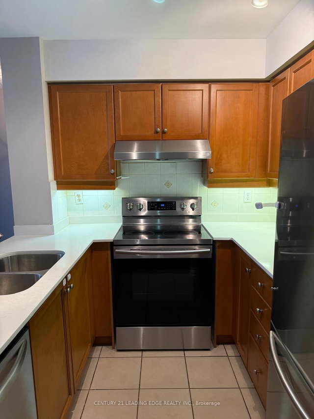 1111 - 8 Rean Drive