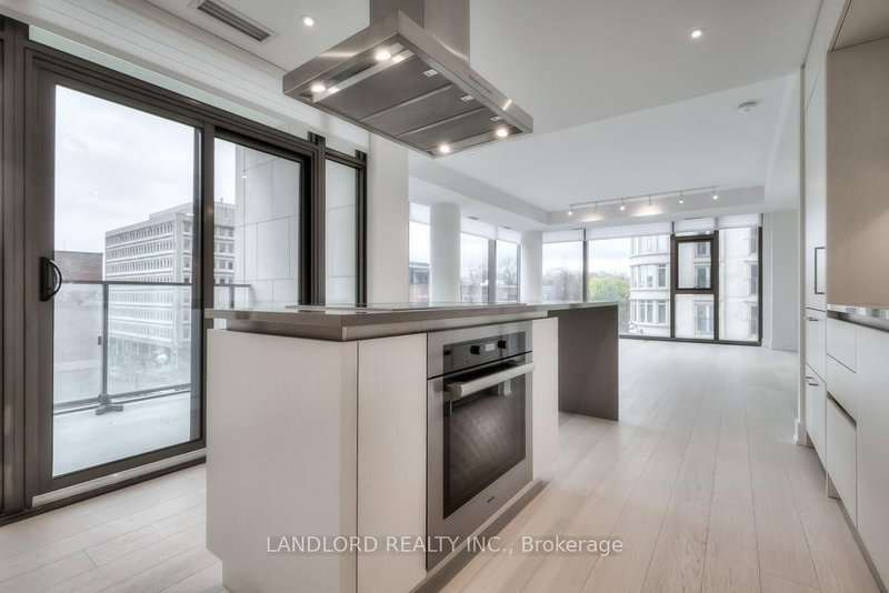 home for lease on 304-6 Jackes Avenue