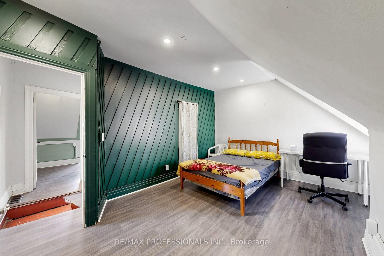 2 Muir Avenue • Toronto, ON photo 22