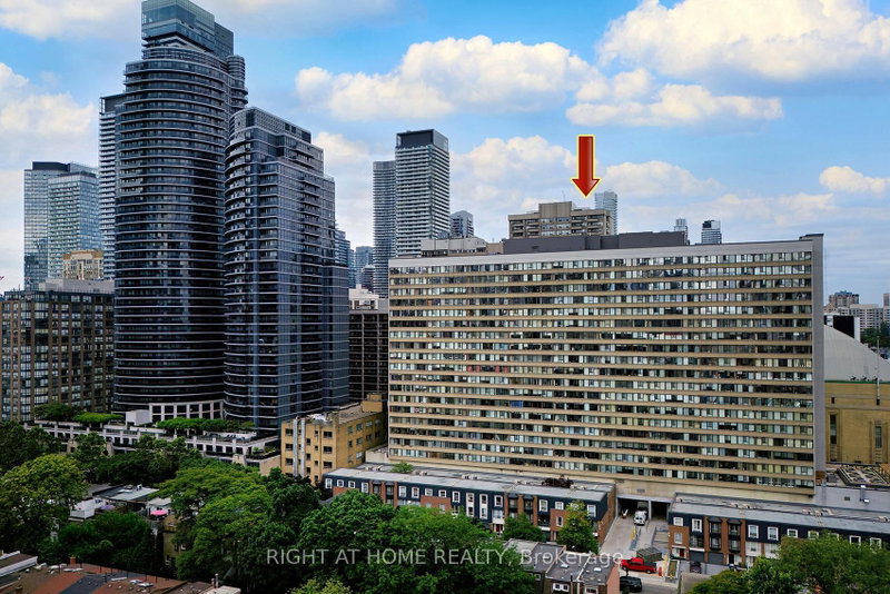 home for lease on 304-45 Carlton Street