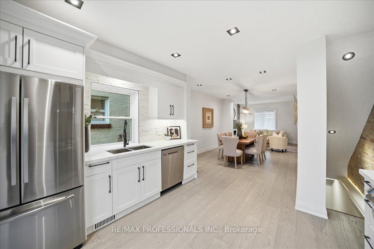 777 Dufferin Street • Toronto, ON photo 12