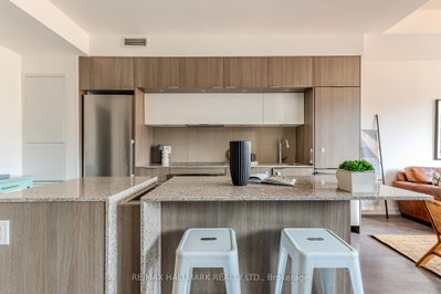 126 St David Street • Toronto, ON