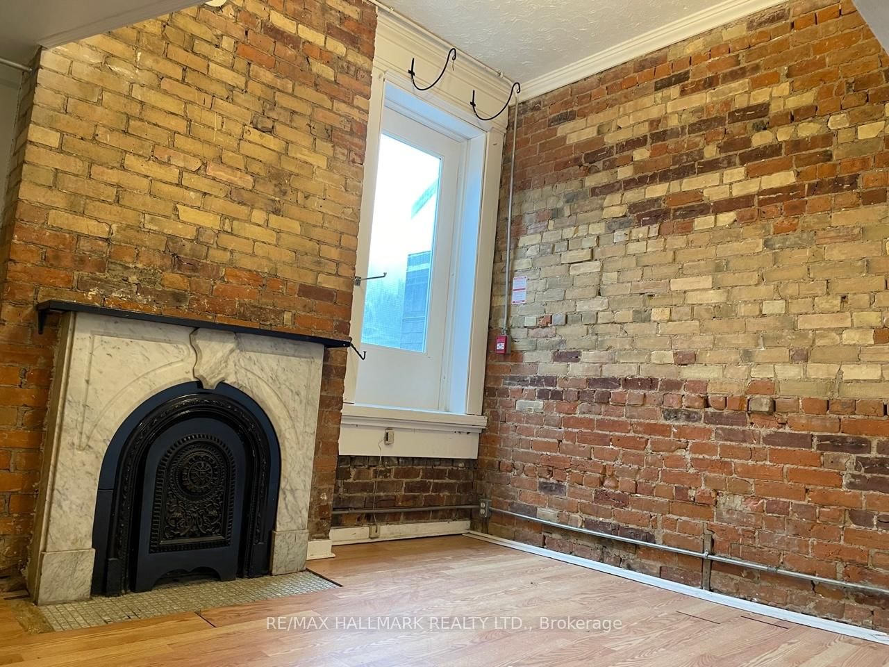 177 Carlton Street • Toronto, ON photo 16