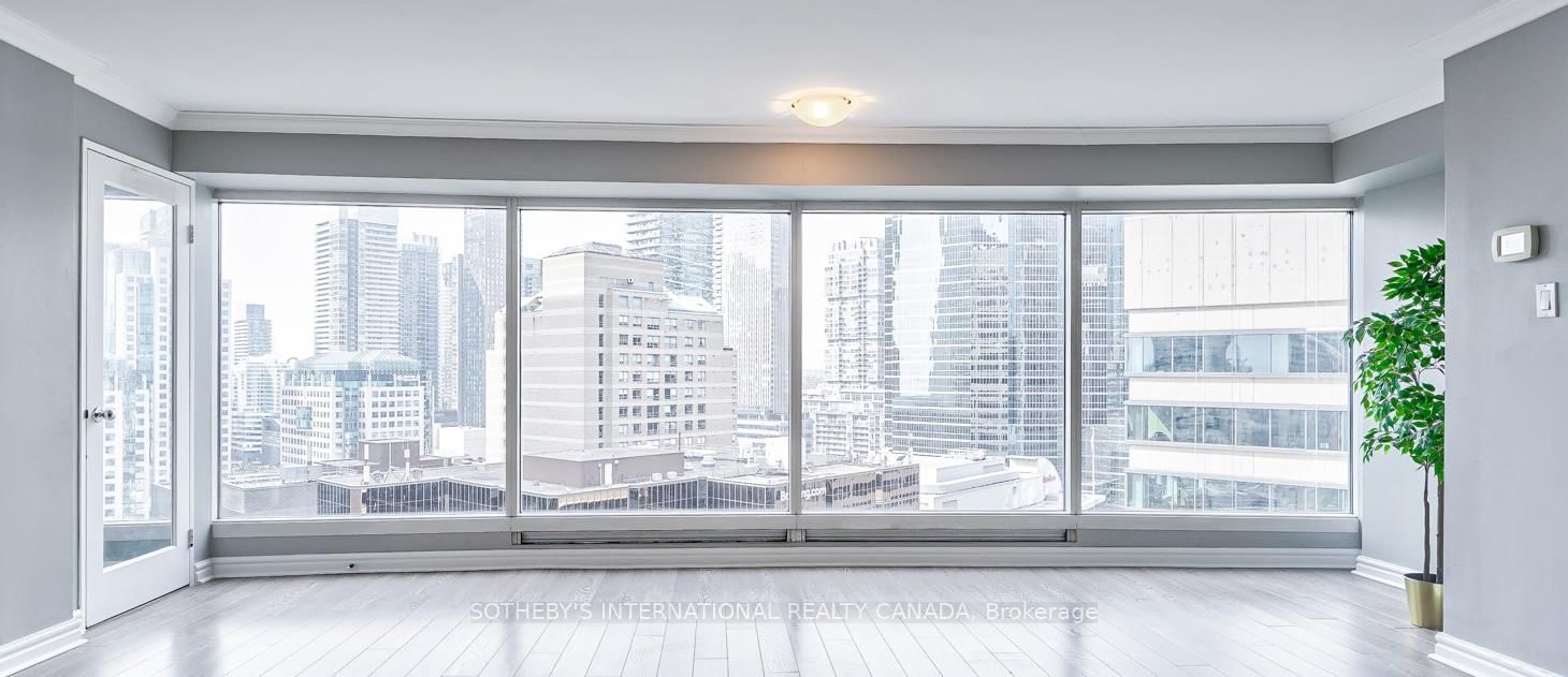 33 University Avenue • #2506 • Toronto, ON photo 16