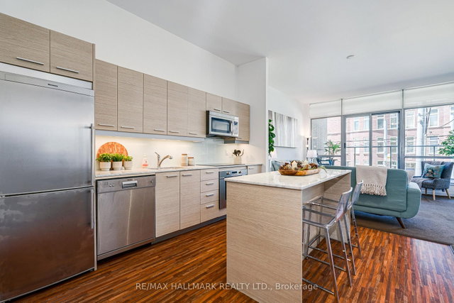 203 - 549 King Street E