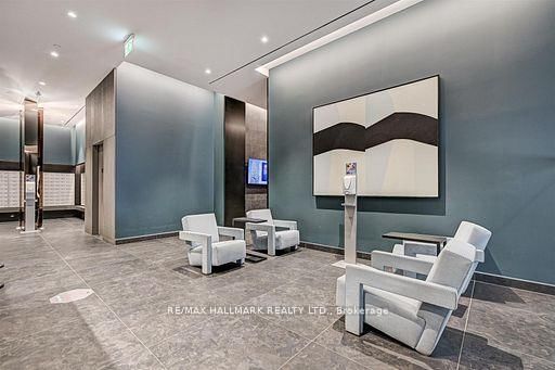 25 E Richmond Street • #1509 • Toronto, ON photo 13