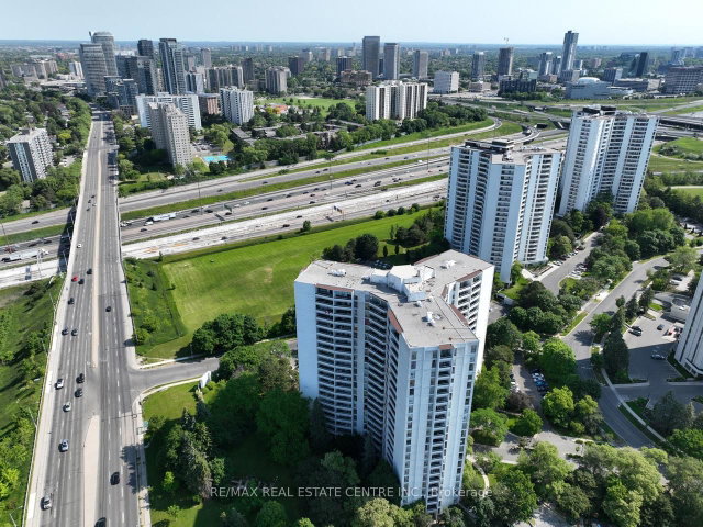 1002 - 150 Graydon Hall Drive