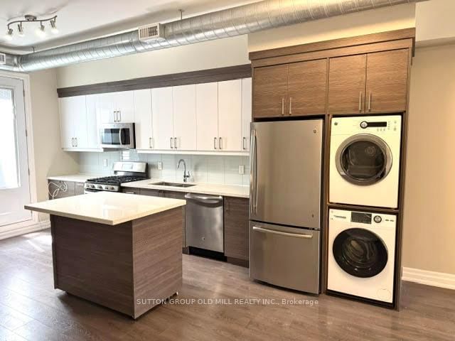 2A-259 Gerrard Street, Toronto, ON, photo 2