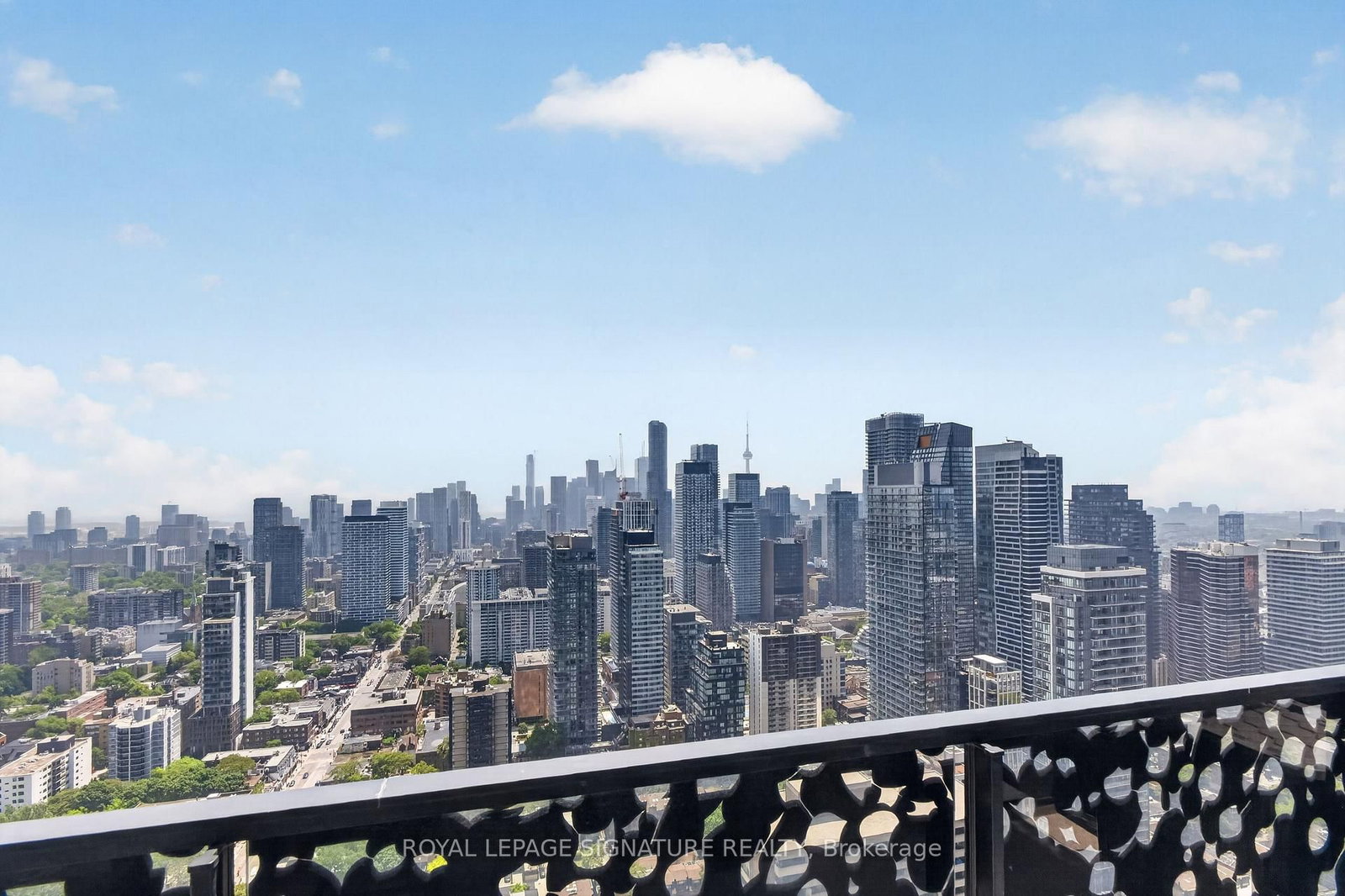 55 E Charles Street • #4303 • Toronto, ON photo 21