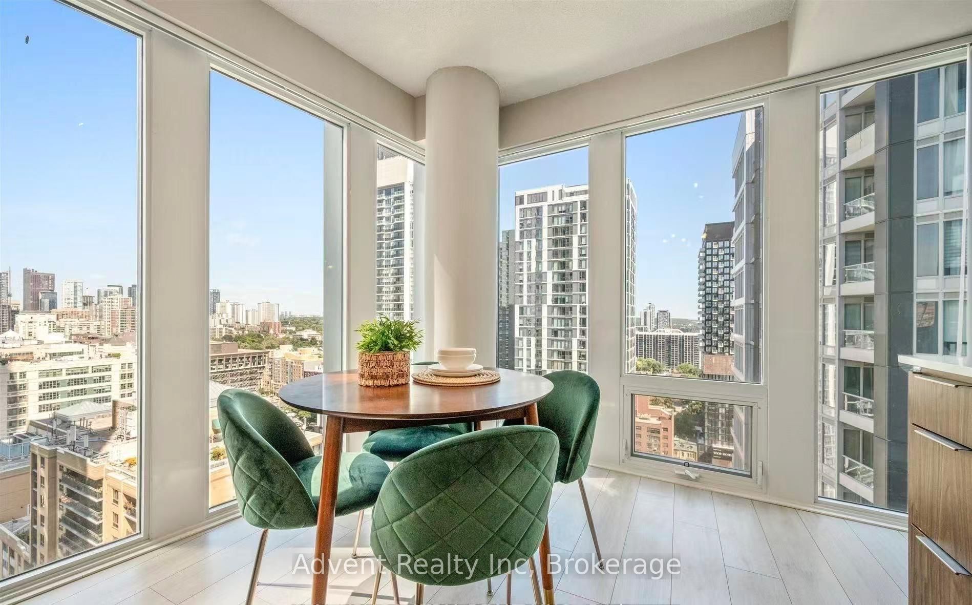 60 Shuter Street, Unit 2711