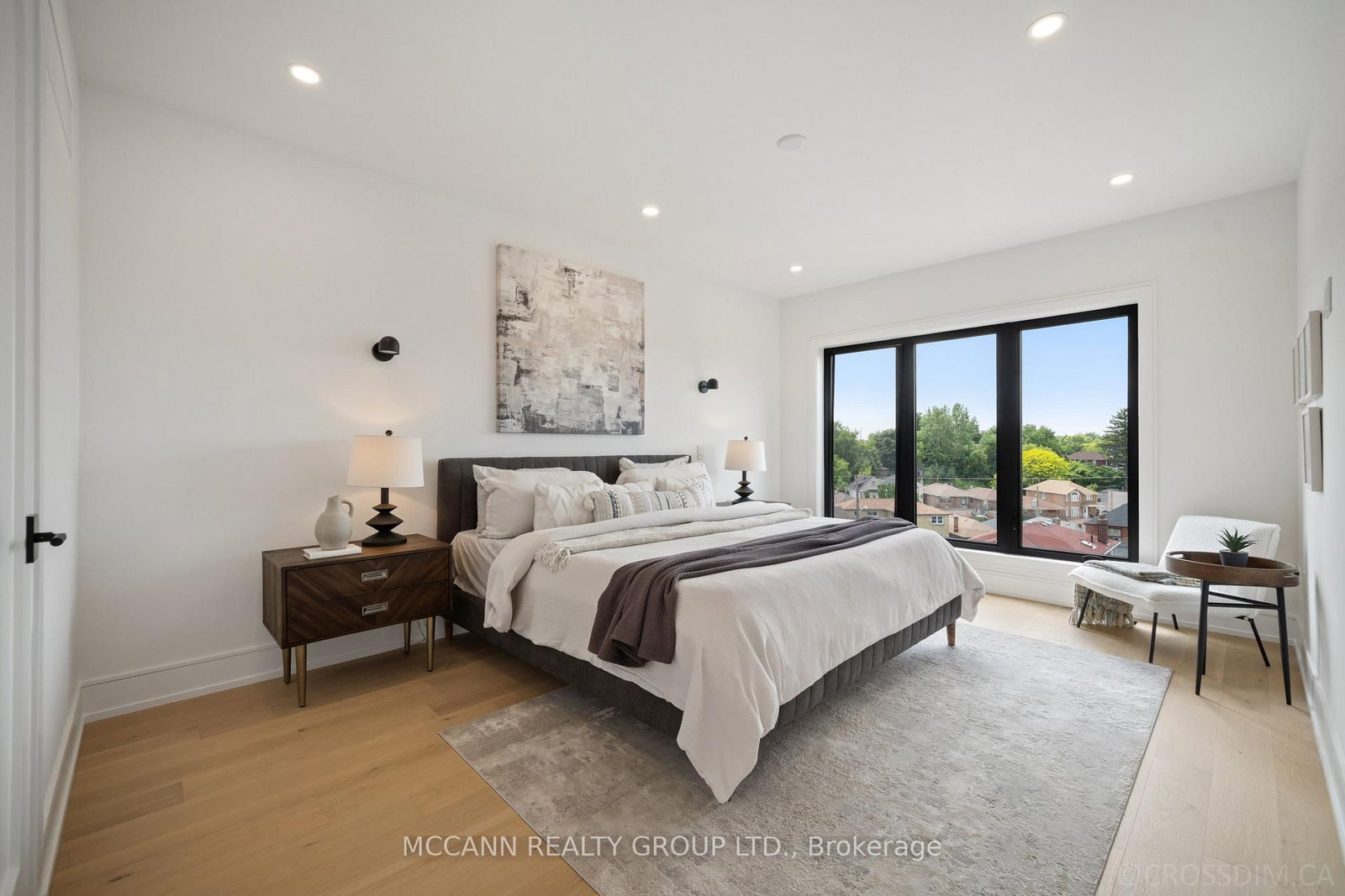 526 Westmount Avenue • Toronto, ON photo 21
