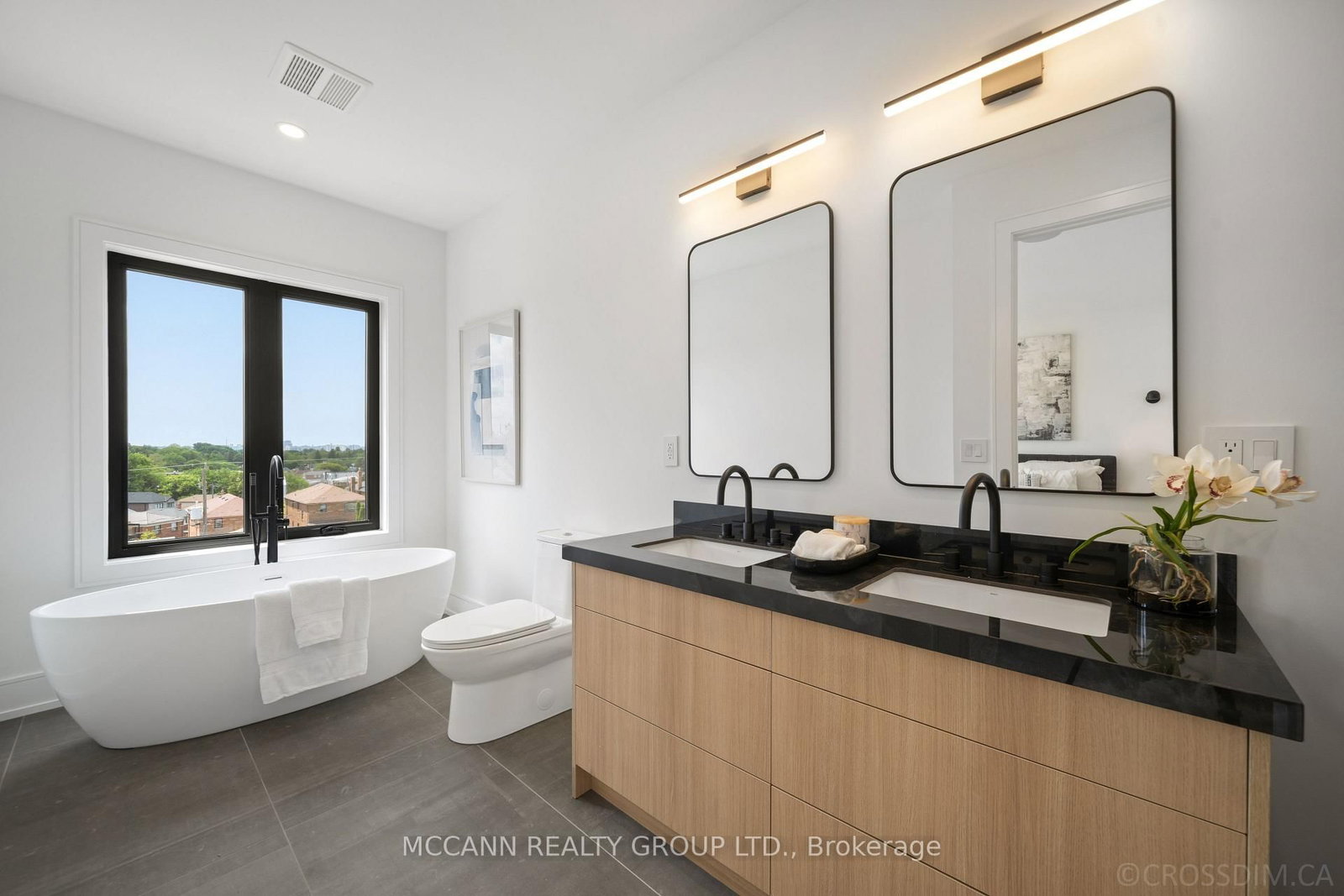 526 Westmount Avenue • Toronto, ON photo 23