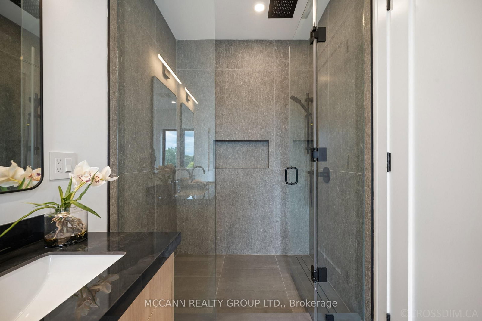 526 Westmount Avenue • Toronto, ON photo 24