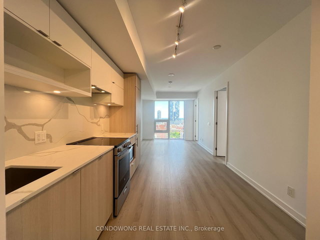 2211 - 100 Queen Street E