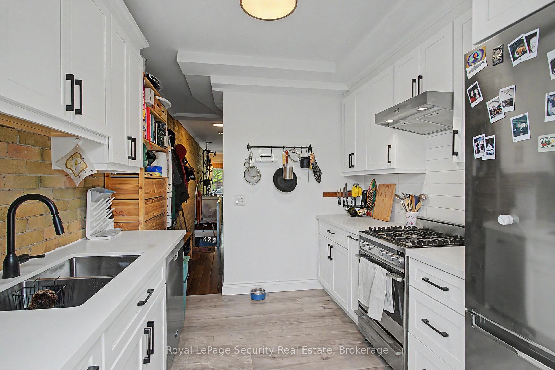 410 Manning Avenue