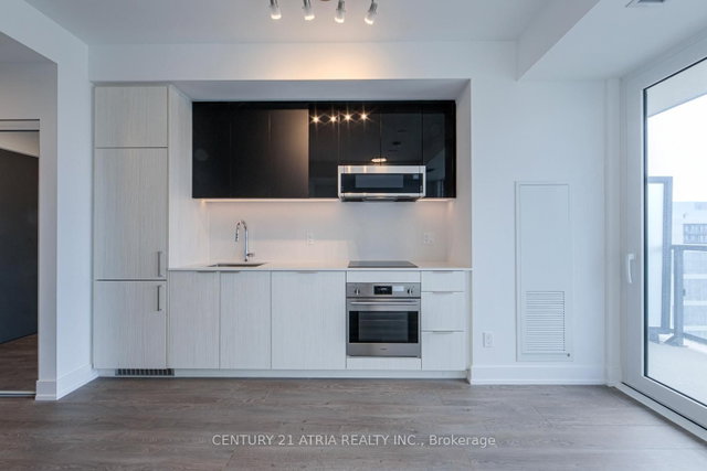 3204 - 308 Jarvis Street