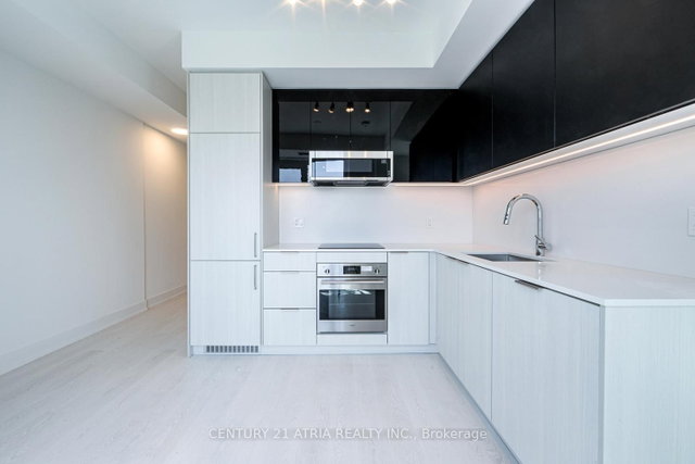 3001 - 308 Jarvis Street