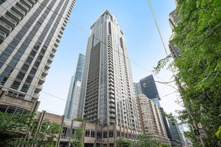 3602 - 761 Bay Street