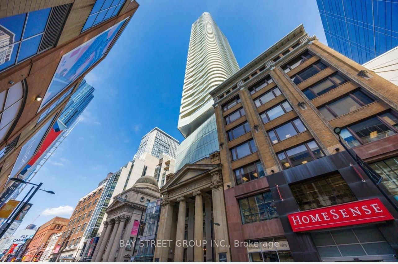 197 Yonge Street • #4209 • Toronto, ON photo 9