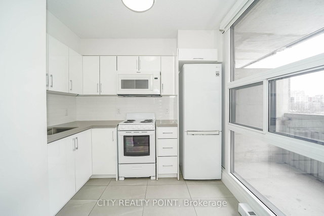 2103 - 33 Isabella Street
