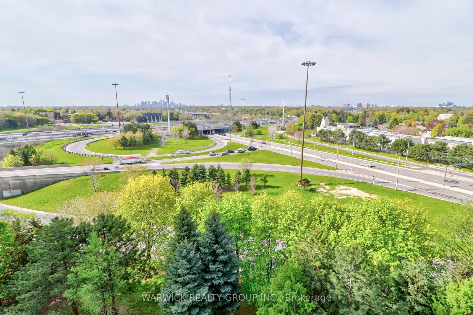 30 Harrison Garden Boulevard • #903 • Toronto, ON photo 25