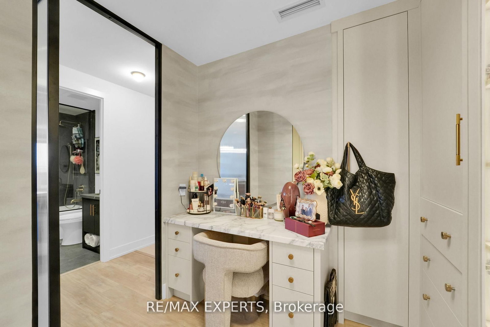38 Cameron Street • #605 • Toronto, ON photo 42