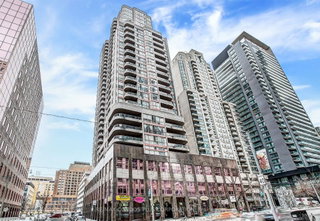 1601 - 736 Bay Street